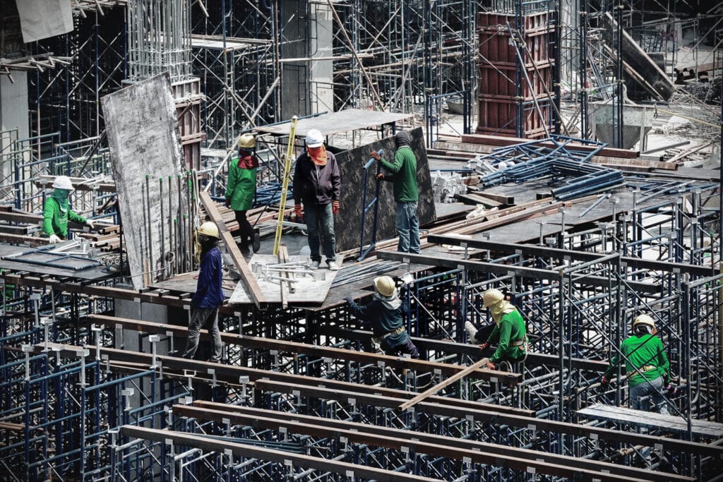 Build a more efficient workforce with this labour planning strategy | LetsBuild